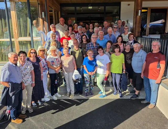 Theater, Geselligkeit und ein besonderes Naturschauspiel: Die Seniorinnen und Senioren genossen einen unterhaltsamen Abend auf der Brandlucken. | Foto: Pfarrgruppe