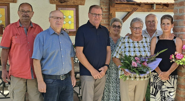 Jubilarin Hildegard Gegenbauer im Kreiser der Gratulanten. | Foto: NÖ Senioren
