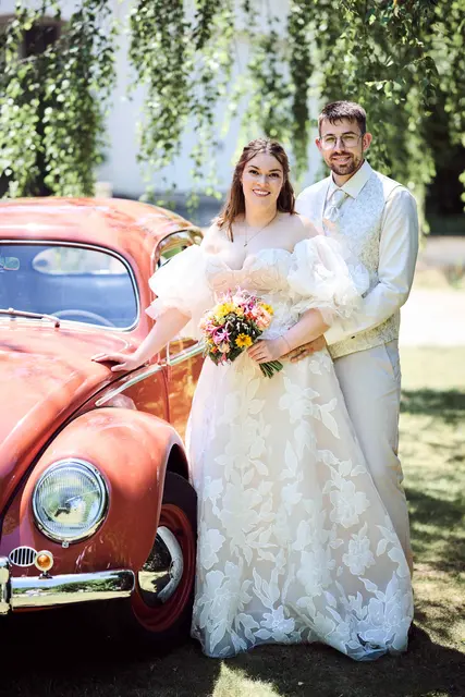 Theresa Meyer und Florian Scheda haben geheiratet. | Foto: Scheda-Meyer