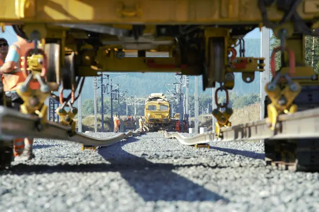 Auf der Strecke zwischen Wampersdorf und Wiener Neustadt fährt zwischen 07. September bis 12. Dezember 2026 nur ein Schienenersatzverkehr.  | Foto: ÖBB Kastner ZT-GmbH