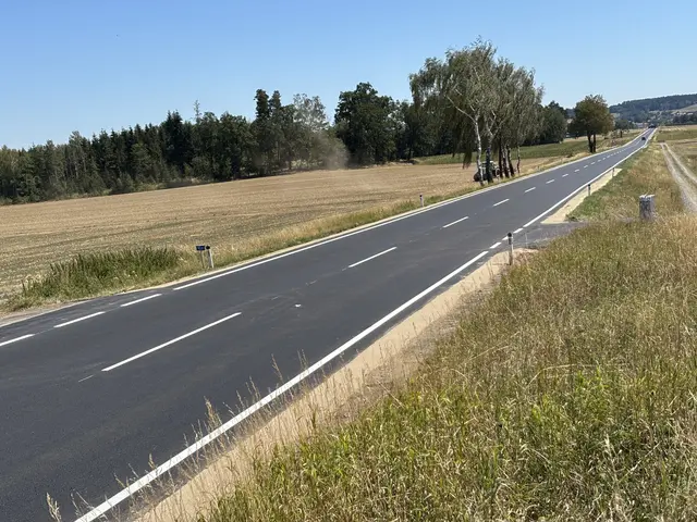 Die wichtige Verkehrsader zwischen Schwarzenau und Vitis ist wieder freigegeben. | Foto: Daniel Schmidt