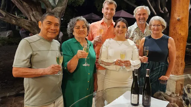 Eltern der Braut Javier Tapia und Angelica Rosas, das Brautpaar Andreas Krappel und Angie Tapia Rosas, die Bräutigameltern Christian und Gerda Krappel | Foto: Christian Krappel