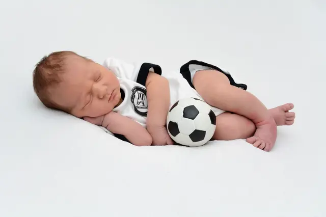 Name: Kilian
Geburtsdatum: 23.07.2026
Gewicht: 3.840 g
Größe: 54 cm
Eltern: Kathrin Mossauer und Thomas Lackner aus St. Stefan ob Leoben | Foto: Babysmile
