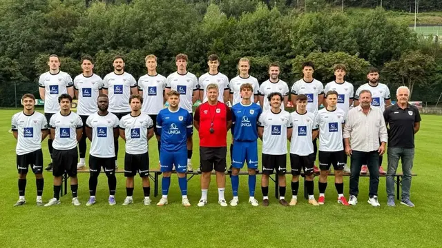 Ende einer Serie: 15 Pflichtspiele ohne Niederlage, darunter zwei Unentschieden und zwei Siege im Elfmeterschießen. Dazu unsere 11 Siege in der Meisterschaft. Mit der Niederlage gegen den SV Landeck ist diese besondere Geschichte des SVI beendet. Dieses Wochenende ist der SVI spielfrei. | Foto: SVI