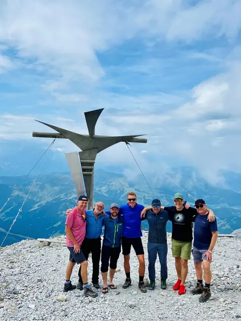 Die Paudorfer Bergsteiger wurden mit einem beeindruckenden Panorama belohnt. | Foto: Sportunion Paudorf