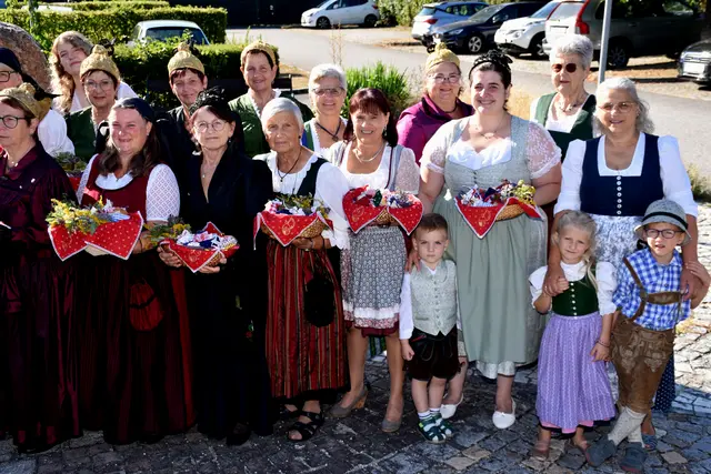 50 Jahre Goldhauben- und Kopftuchgruppe wurde in Waldhausen im Strudengau groß gefeiert. | Foto: Robert Zinterhof