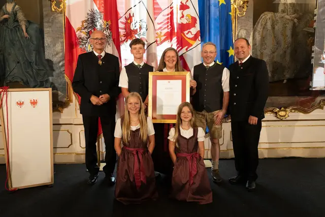 Der "Gerlhof" der Familie Steiner aus Nußdorf-Debant erhielt die Auszeichnung "Erbhof". | Foto: Land Tirol/Sedlak