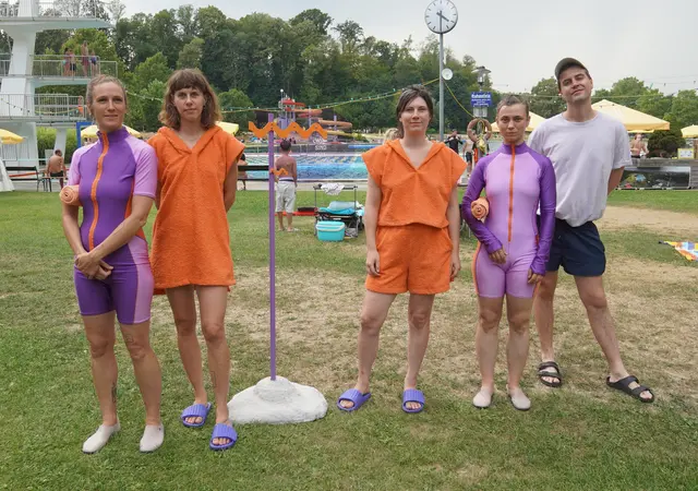 Audiowalk zu den Themen "Wasser und Badekultur“ im Freibad Fürstenfeld. | Foto: Waltraud Wachmann