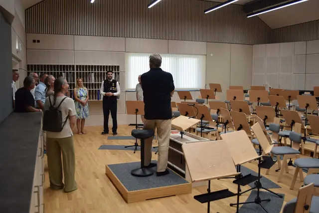 Im Zuge der Eröffnung hatten die Besucherinnen und Besucher die Möglichkeit, die neuen Räumlichkeiten des Musikheims zu besichtigen. | Foto: Andreas Dongo