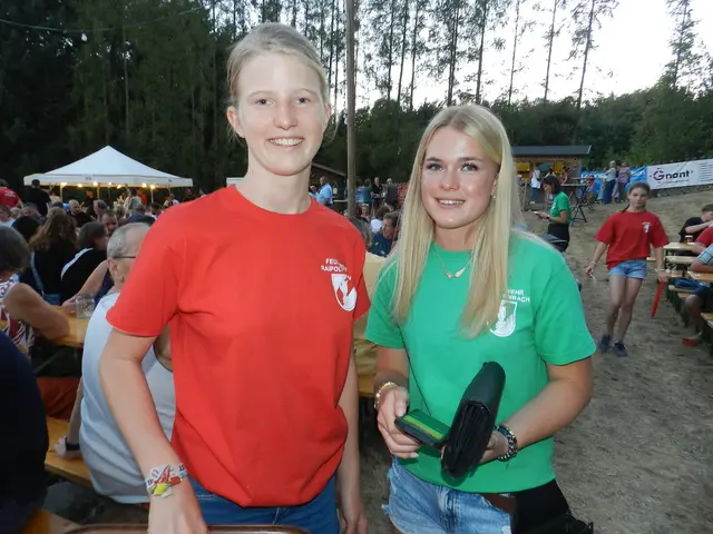 Ohne die vielen freiwilligen Helfer wäre das Feuerwehrfest nicht möglich gewesen. | Foto: Heribert Punz