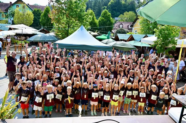 Beim Großkleiner Weindörfl stellten sich heuer 101 Kinder in verschiedenen Altersklassen der sportlichen Herausforderung auf der Laufstrecke.