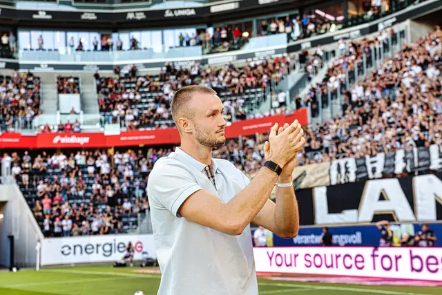 Saša Kalajdžić wurde von den LASK-Fans in der Raiffeisen Arena eines Doublesiegers würdig verabschiedet. | Foto: LASK