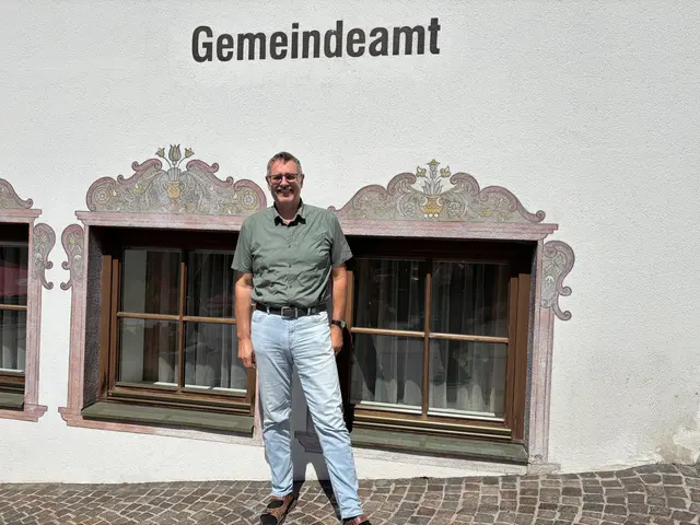 MeinBezirk war zu Besuch in Alpbach und sprach mit Bürgermeister Markus Bischofer.  | Foto: Martina Obertimpfler 