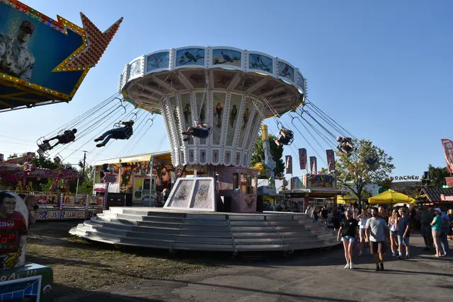 Auch der Vergnügungspark ist wieder ein Publikumsmagnet der Augustwiesn. | Foto: Alexandra Goll