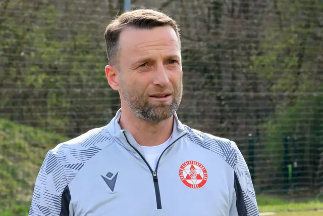Nach dem 0:8 gegen Rapid wurde Ferdinand Feldhofer vom GAK seiner Aufgaben enthoben.  | Foto: GEPA