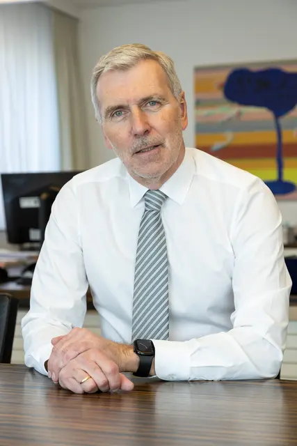 Rechnungshof-Direktor Heinz Drobesch ortete in der Auftragsvergabe Unregelmäßigkeiten.  | Foto: Landesrechnungshof