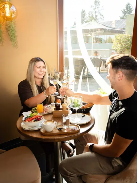 Die Pacherei ist neben den süßen Köstlichkeiten – allen voran den Kokoskuppeln – vor allem für ihre vielfältigen Frühstücksvarianten beliebt. | Foto: @the_classy_taste
