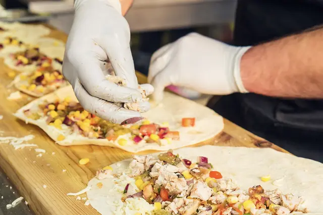 Die Speisen werden direkt vor Ort frisch zubereitet. | Foto: European Street Food Festival