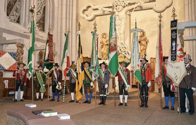 380 Jahre Geschichte und Tradition: Die Schützenkompanie Zirl feiert ihr Jubiläum und blickt zugleich nach vorne. | Foto: Schützenkompanie Zirl