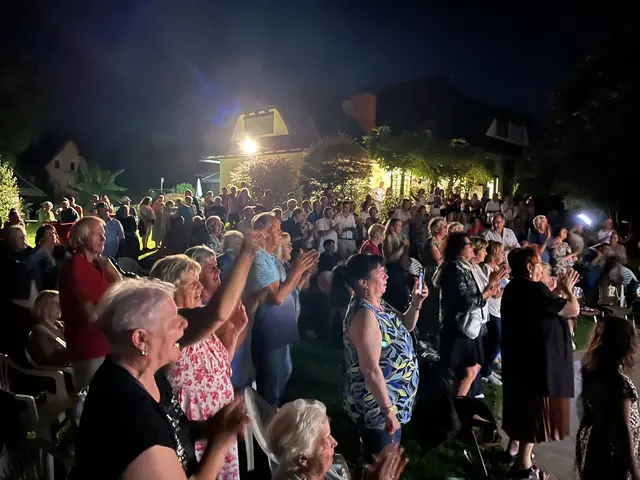 Bei vielen Hits wurde begeistert mitgesungen.