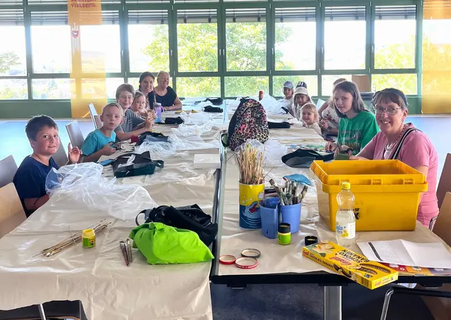 Bei "Basteln zum Aussuchen" von "Bastel Gramm", konnten die Kinder aus verschiedenen Bastelideen wählen und ihrer Fantasie freien Lauf lassen. | Foto: Stadtgemeinde Neulengbach