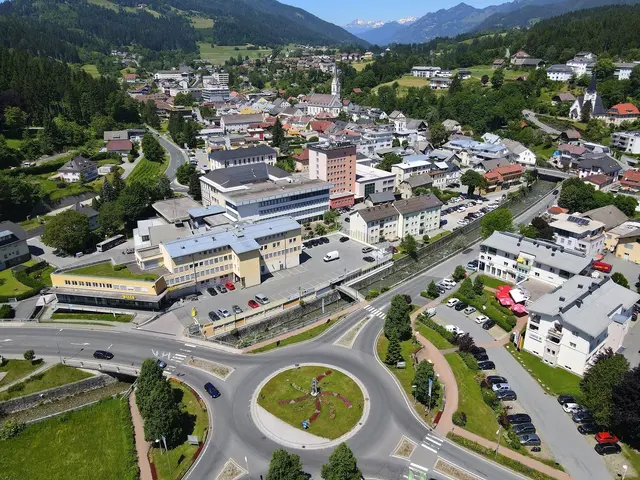 Wohnraum und Wirtschaft im Blick: Hermagor steht stellvertretend für die Chancen und Herausforderungen rund um Nebenwohnsitze. | Foto: Hans Jost