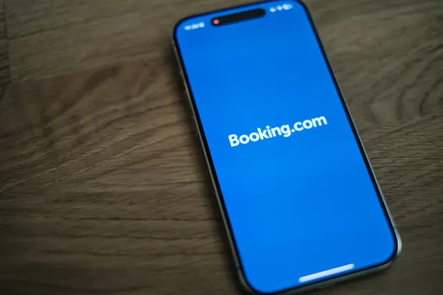 Booking.com hatte gegen die Offenlegung der Daten privater Unterkunftgeber datenschutzrechtliche Bedenken vorgebracht. (Symbolfoto) | Foto: appshunter.io/Unsplash