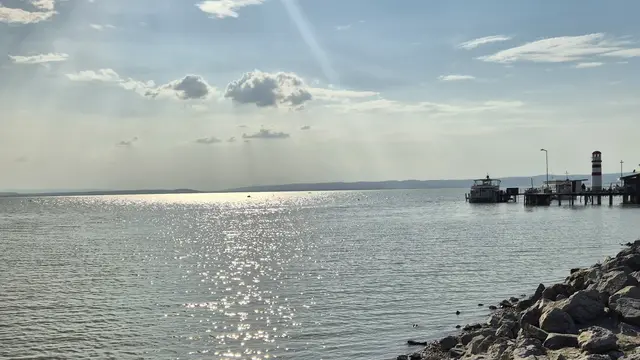 06.08.2026 wir fahren mit der Fähre nach Mörbisch zur Seebühne