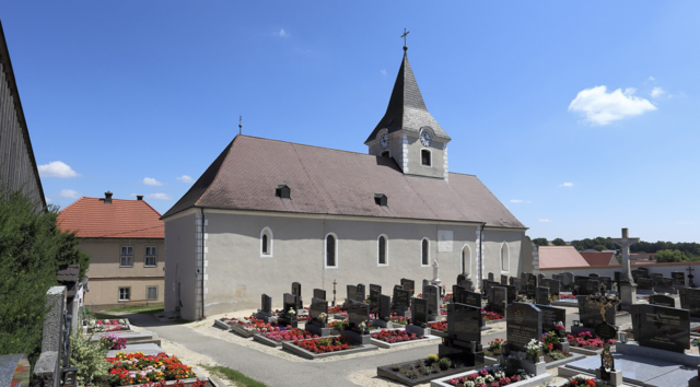 Am 29. August wird Stanislav Michal Milczanowski noch einmal die heilige Messe in Theras feiern. | Foto: Privat