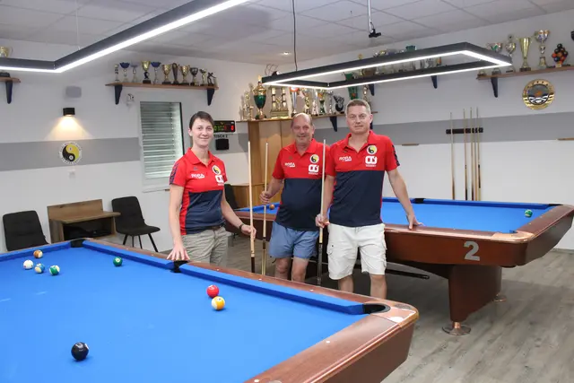 Petra Stadlbauer, Andreas Himmelbauer und Andreas Kirschner (v. l.) freuen sich über das neue Clublokal in Zwettl. | Foto: MeinBezirk/Gernot Fohler