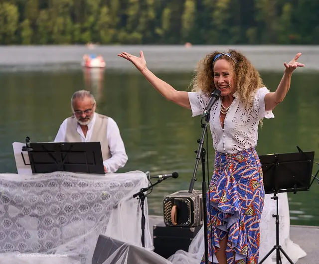 Klassik vom Feinsten auf der Lunzer Seebühne: Das 42. Chopin-Festival im Bezirk Scheibbs war ein voller Erfolg. | Foto: Alois Spandl/FotoLois.com