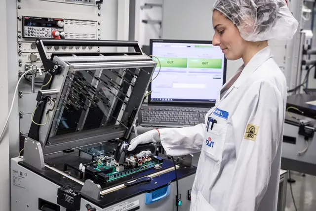 Karriere bei SVI Austria: In Deutschlandsberg bietet das High-Tech-Unternehmen spannende Jobs und Lehrstellen für Fachkräfte, Berufseinsteiger und junge Talente.