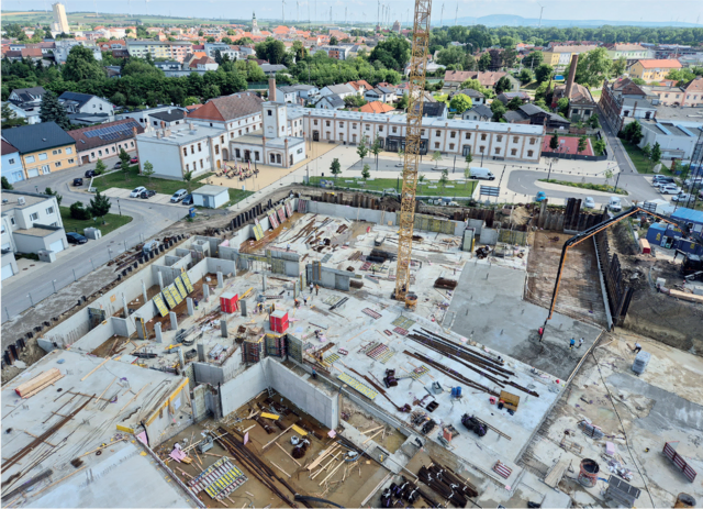 Das Großprojekt "Erbse" in Bruckneudorf vereint eine Schule, ein Kulturzentrum, Wohngebäude, Büros und Gastronomie. | Foto: OSG