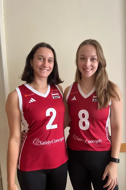  Mit Carmen Raab und Jana Gärtner hat der ehemalige Linzer Coach und nunmehrige Nationalteam-Chef Roland Schwab zwei aktuelle Spielerinnen der Linz AG Steelvolleys in den 14er Kader berufen.  | Foto: Steelvolleys Linz