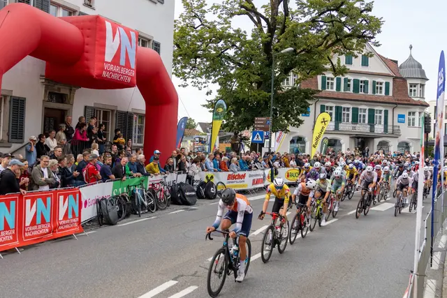 Rasante Duelle und hohe Geschwindigkeiten verspricht das Radkriterium 2026 „Rund um den Liebfrauenberg“. | Foto: Simon Peter