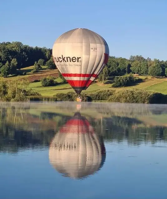 Mit dem Ballon über den Kampseen schweben | Foto: Thomas Stauderer