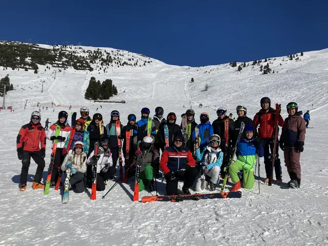 Belohnt wurden auch Schüler mit einem Skitag unter polizeilicher Begleitung am Hochzeiger im Pitztal. | Foto: Polizei