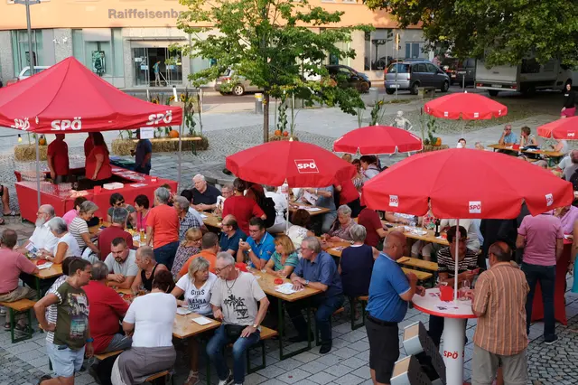 Beim Reden kommen d'Leut zsamm. | Foto: SPÖ Gallneukirchen