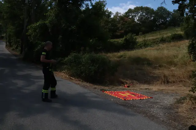 Eine Drohne brachte den Feuerwehrleuten den entscheidenden Überblick über die Brandfläche. | Foto: DOKU-NÖ