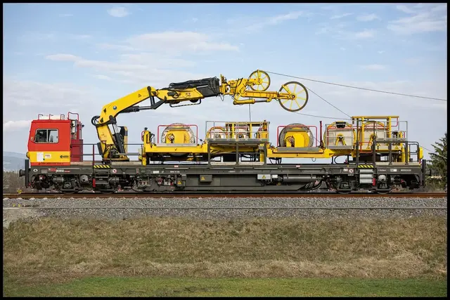Die Elektrifizierung der Bahnstrecke zwischen Graz und Köflach ist in vollem Gang. | Foto: ÖBB/Ferk
