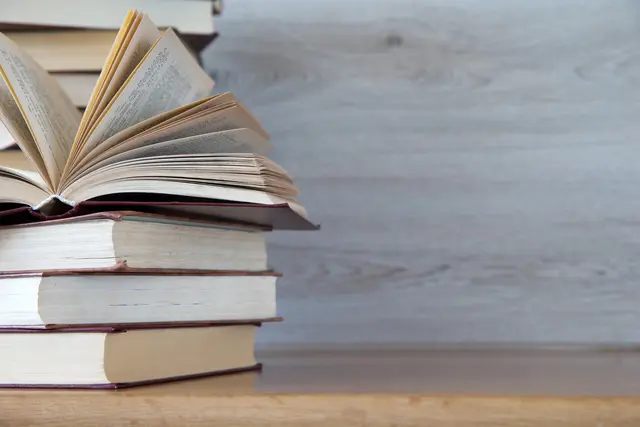 Der Buchclub richtet sich an Frauen, die deutsch als Zweitsprache lernen, beziehungsweise verbessern möchten. (Symbolbild) | Foto: Pakhnyushchyy/panthermedia