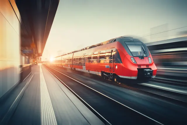 Lob und Kritik gibt es von Kärntens Fahrgästen beim VCÖ-Bahntest. (Symbolfoto) | Foto: stock.adobe.com/at/den-belitsky