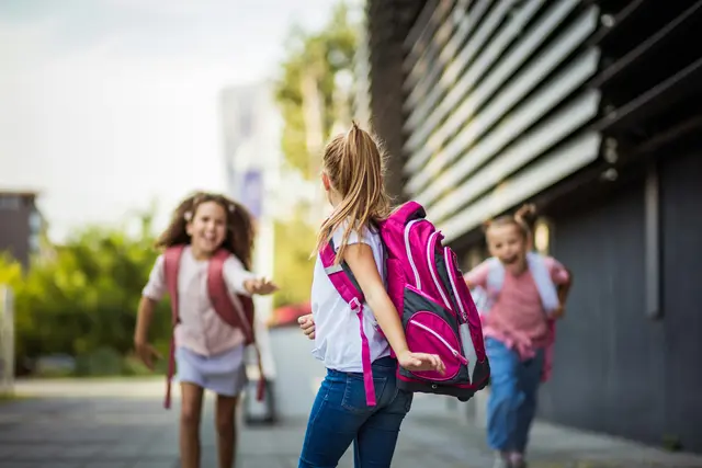 Die Volkshilfe Vorarlberg führt auch heuer wieder eine Schulstartaktion durch und unterstützt armutsgefährdete Familien in Vorarlberg zum Be-
ginn des neuen Schuljahres. | Foto: unsplash