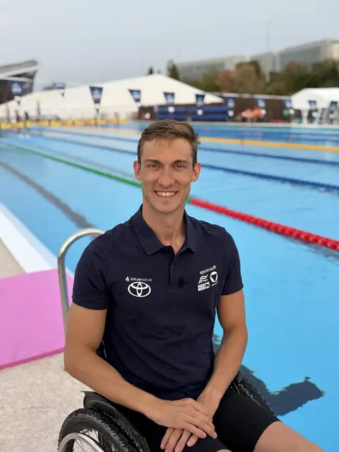 Der Vösendorfer Para-Schwimmer Andreas Ernhofer bei der EM in Paris. | Foto: Ernhofer