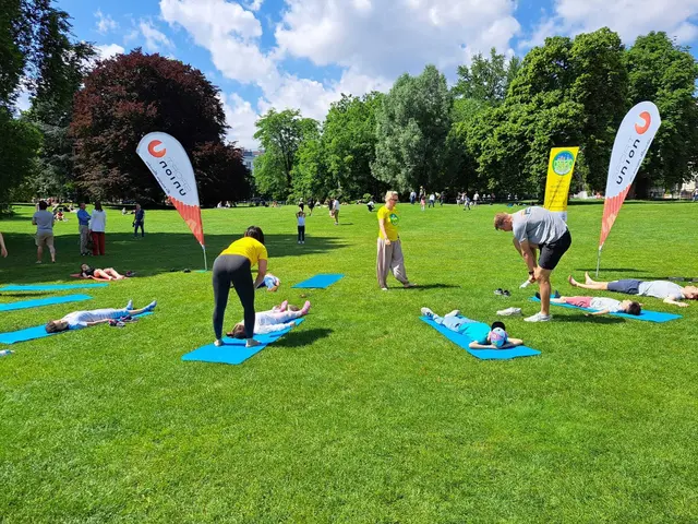 Die "Bewegt im Park"-Kurse richten sich an alle Altersgruppen. | Foto: Sportunion Österreich