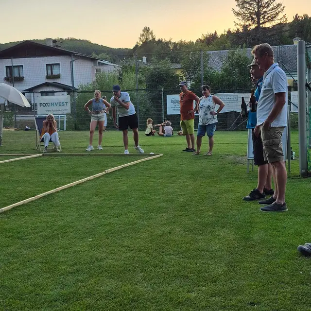 Fünf Stunden spielten die Wolfsgrabnerinnen und Wolfsgrabner um den Boccia-Sieg. | Foto: VVV Wolfsgraben