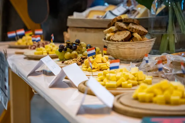 Internationale Käsespezialitäten werden in Galtür präsentiert. | Foto: TVB Paznaun-Ischgl