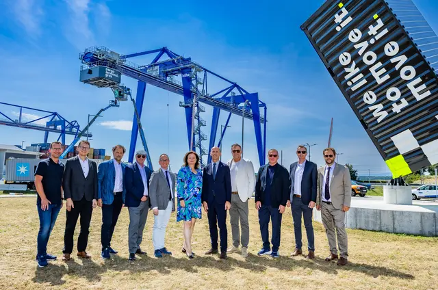Auch die steirische Politspitze um Verkehrslandesrätin Claudia Holzer und Wirtschaftslandesrat Willibald Ehrenhöfer machte sich vor Ort ein Bild. | Foto: Werner Krug, David Bürger