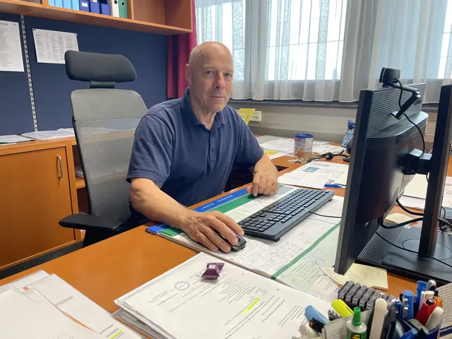 Von seinem Büro im LKH Hochsteiermark verabschiedet sich Erich Schaflinger offiziell am 30. September; mit 1. Oktober übernimmt er die Kages-Führung. | Foto: MeinBezirk/Angelika Kern