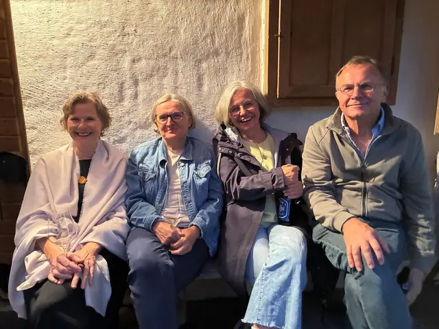 In gemütlicher Runde beim Raabtalfest. | Foto: Künstlerdorf